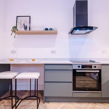 Vila 5 Bed Salford Sanctuary Retreat Manchester Exteriér fotografie