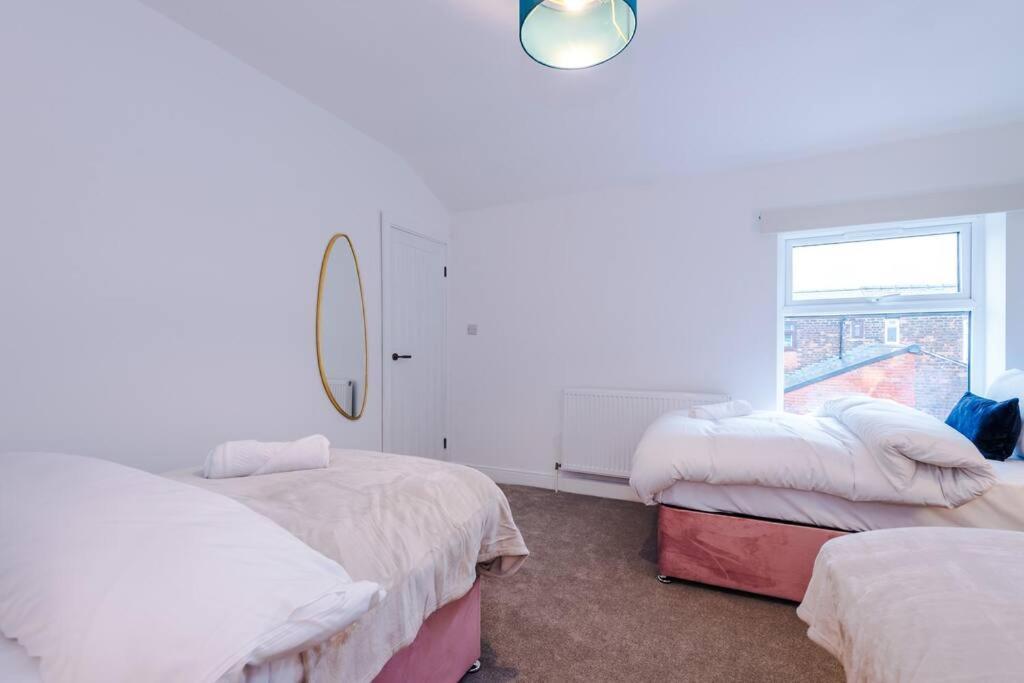 Vila 5 Bed Salford Sanctuary Retreat Manchester Exteriér fotografie